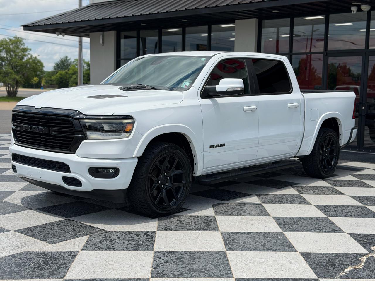 RAM 1500 Laramie Crew Cab SWB 2WD 2020