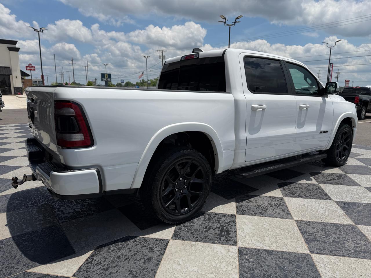 RAM 1500 Laramie Crew Cab SWB 2WD 2020