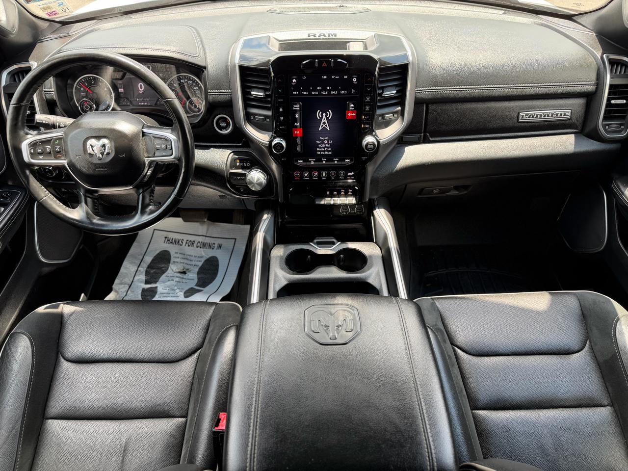 RAM 1500 Laramie Crew Cab SWB 2WD 2020