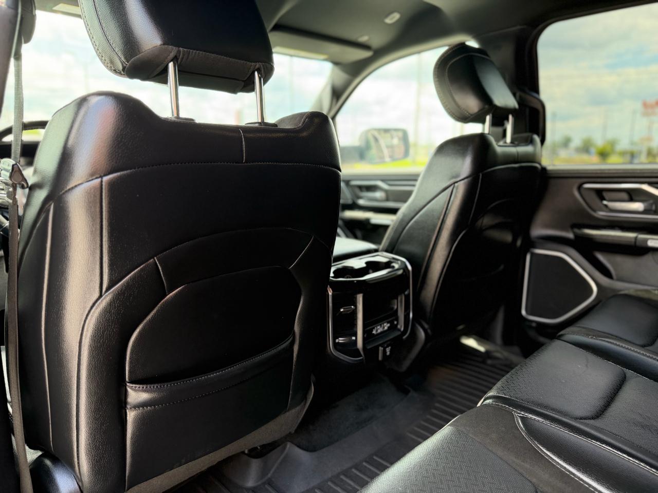 RAM 1500 Laramie Crew Cab SWB 2WD 2020