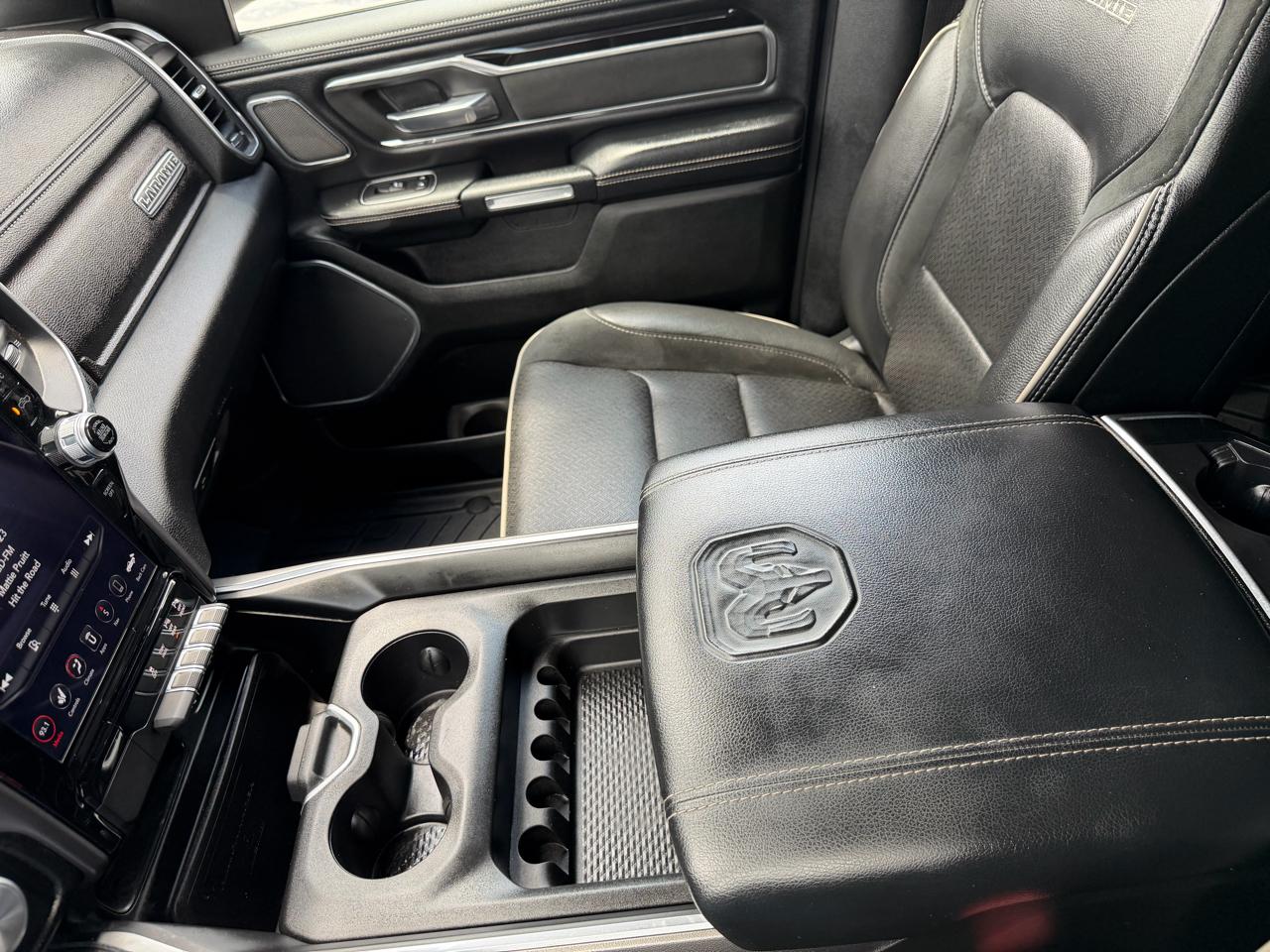 RAM 1500 Laramie Crew Cab SWB 2WD 2020