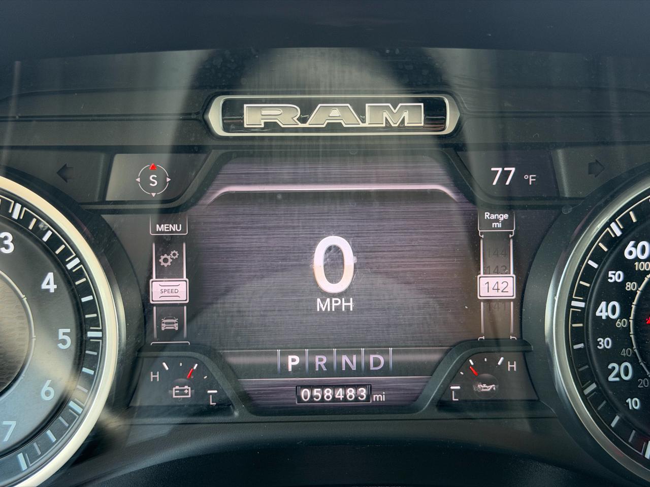 RAM 1500 Laramie Crew Cab SWB 2WD 2020