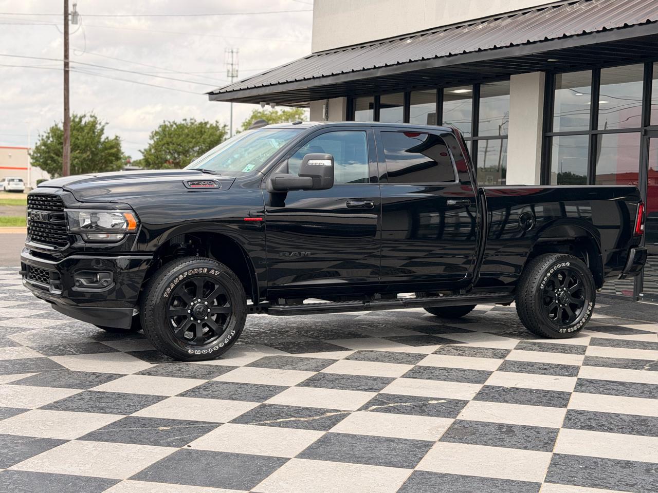 RAM 2500 Tradesman Crew Cab SWB 4WD 2024