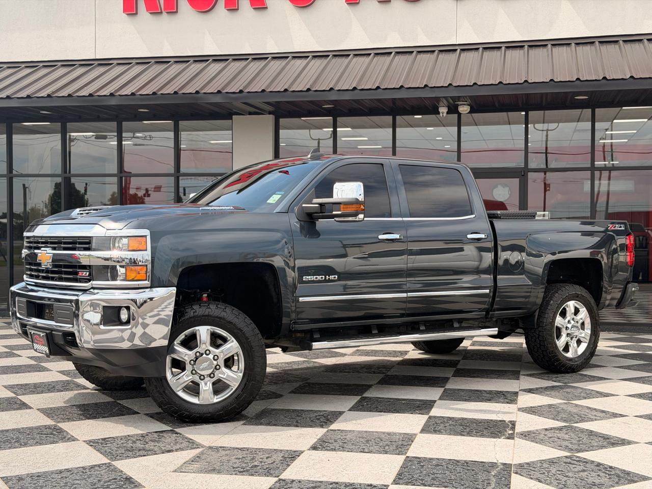 Chevrolet Silverado 2500HD LTZ Crew Cab 4WD 2017