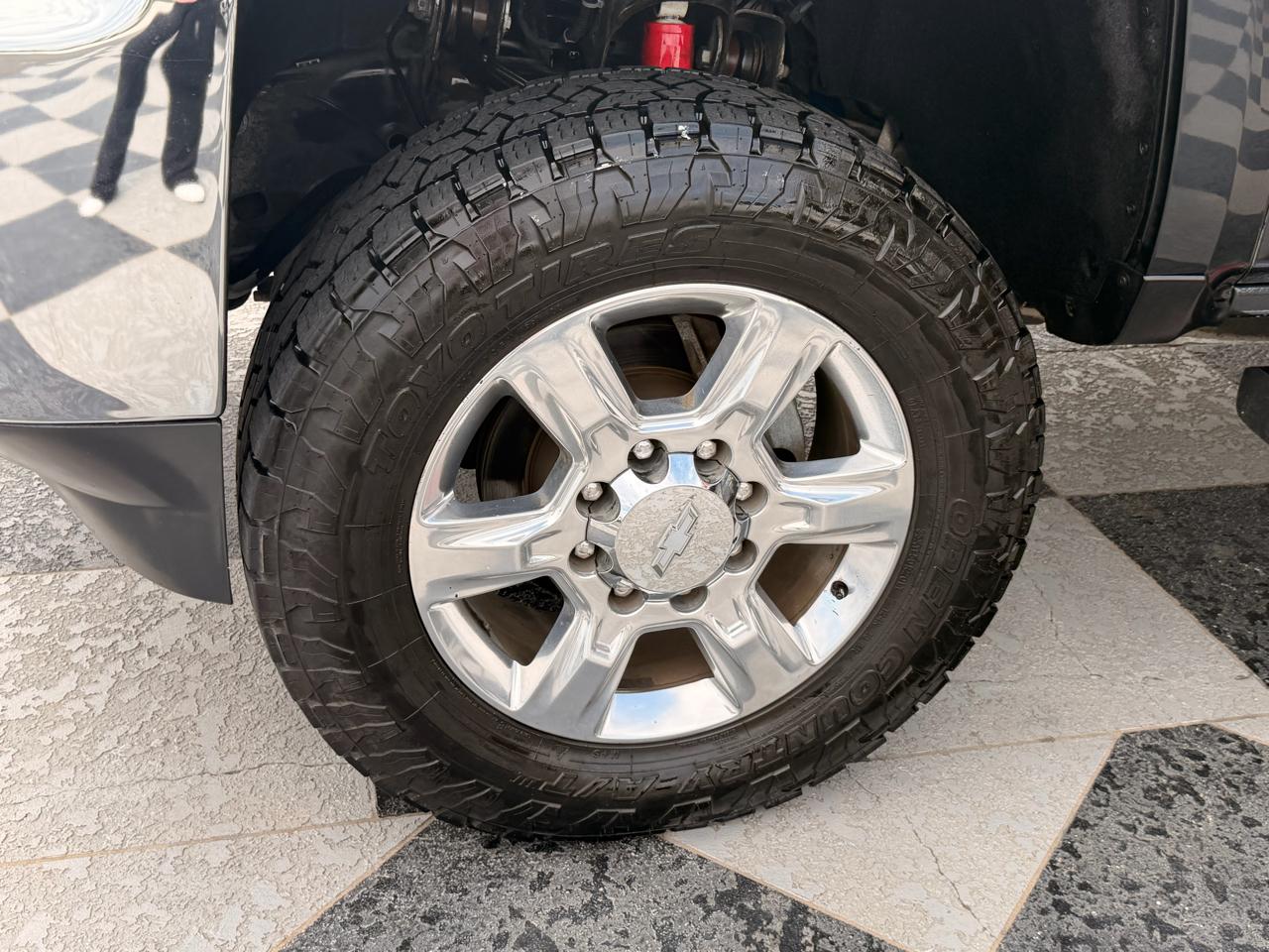 Chevrolet Silverado 2500HD LTZ Crew Cab 4WD 2017