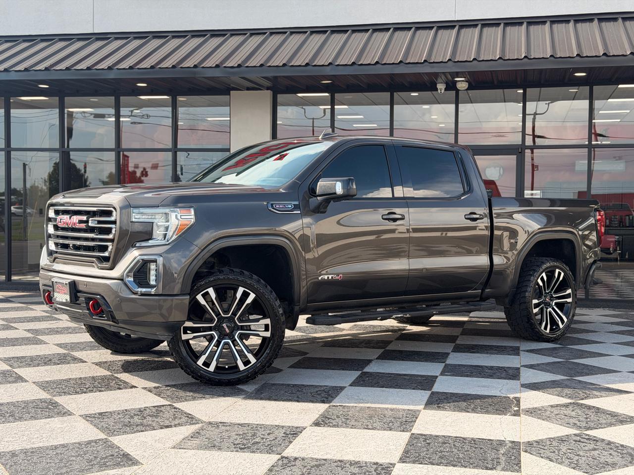 GMC Sierra 1500 AT4 Crew Cab Long Box 4WD 2019