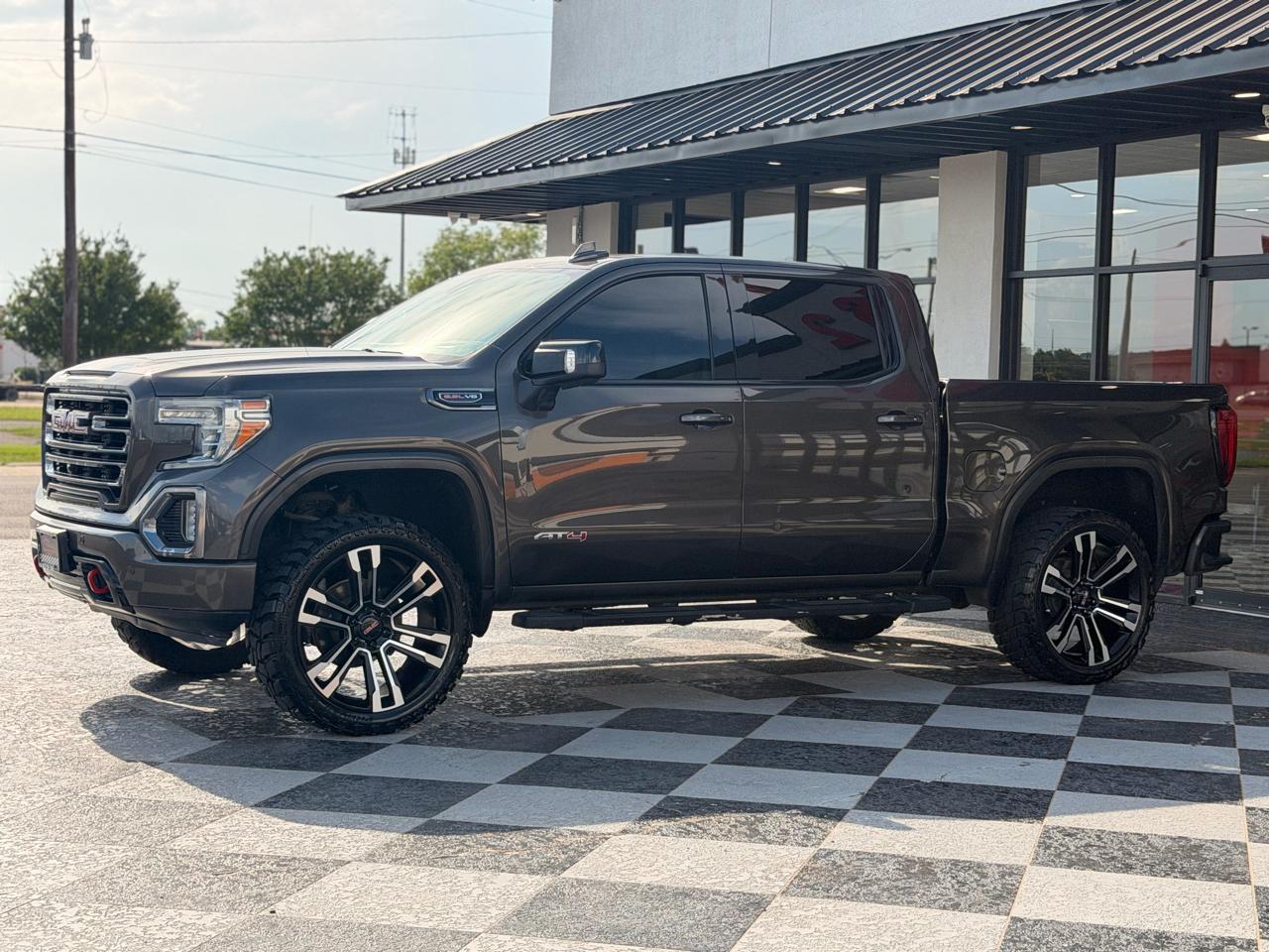 GMC Sierra 1500 AT4 Crew Cab Long Box 4WD 2019