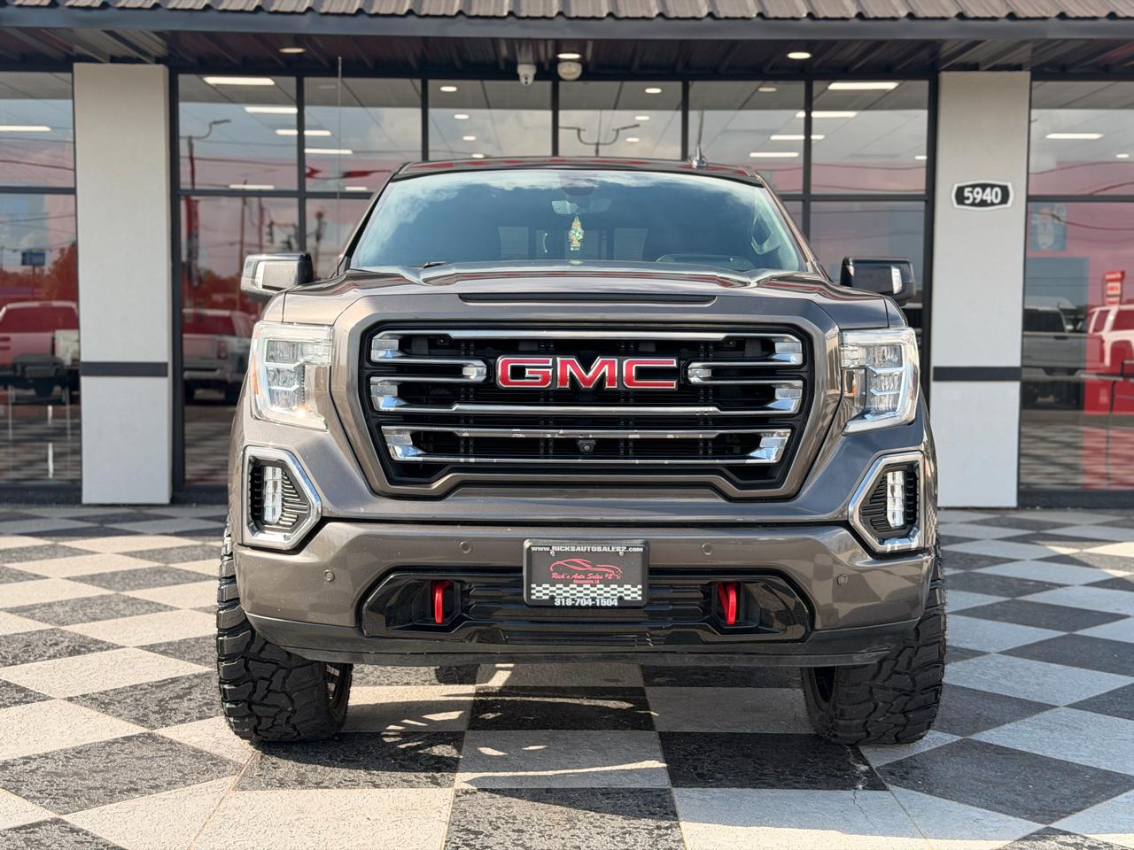 GMC Sierra 1500 AT4 Crew Cab Long Box 4WD 2019
