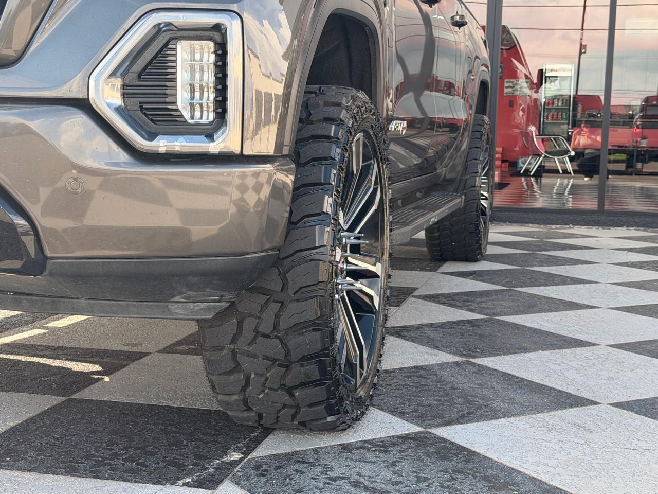 GMC Sierra 1500 AT4 Crew Cab Long Box 4WD 2019