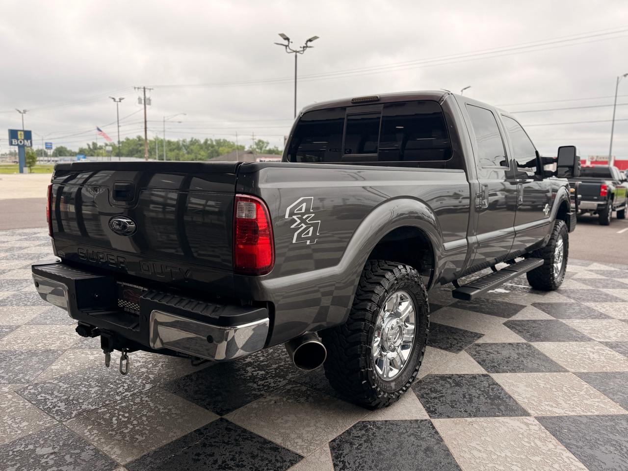 Ford F-250 SD Lariat Crew Cab 4WD 2016