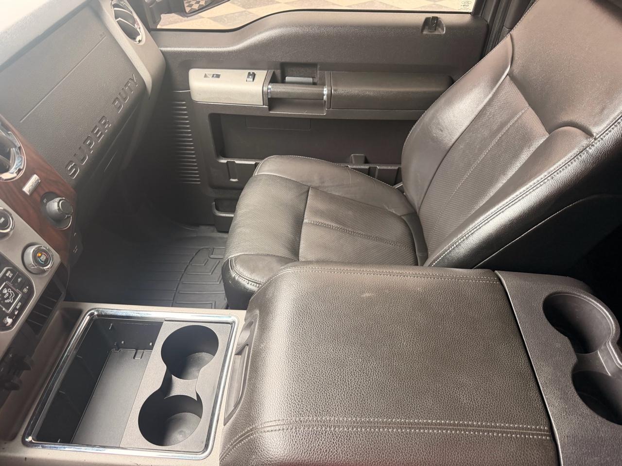 Ford F-250 SD Lariat Crew Cab 4WD 2016