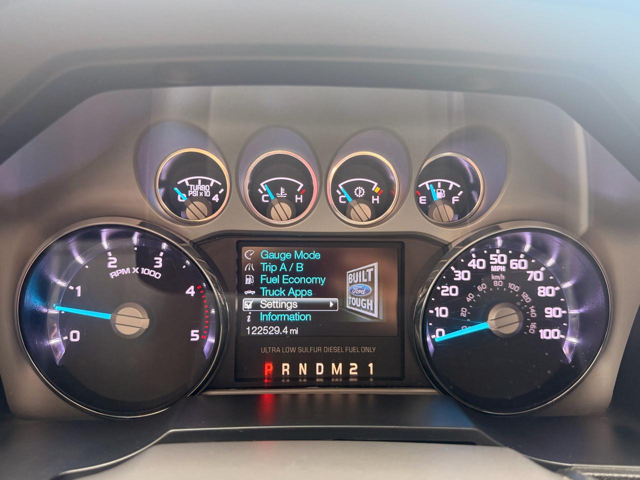 Ford F-250 SD Lariat Crew Cab 4WD 2016