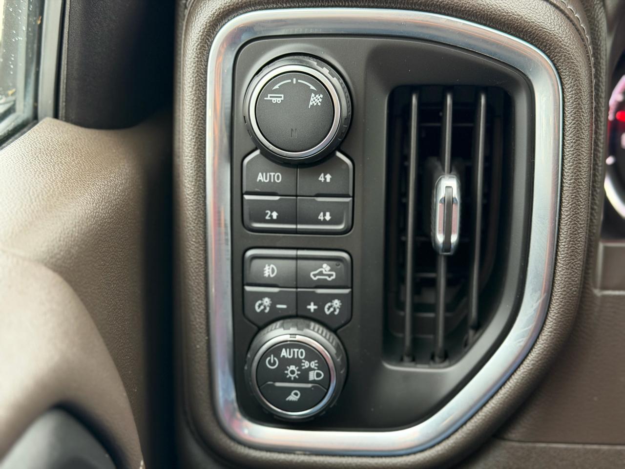 Chevrolet Silverado 1500 RST Crew Cab 4WD 2019