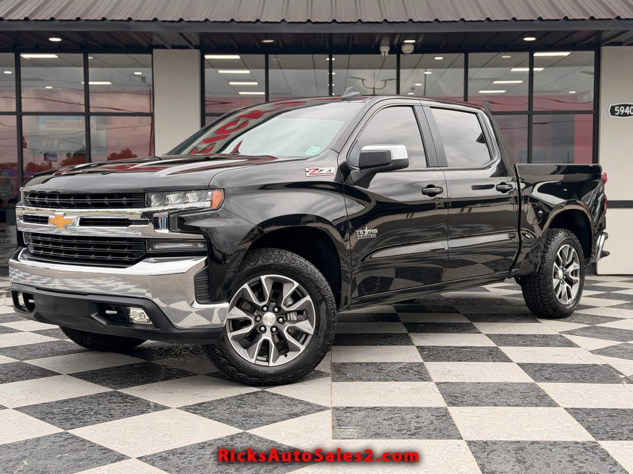 2021 Chevrolet Silverado 1500 4WD Crew Cab 143.5" LT