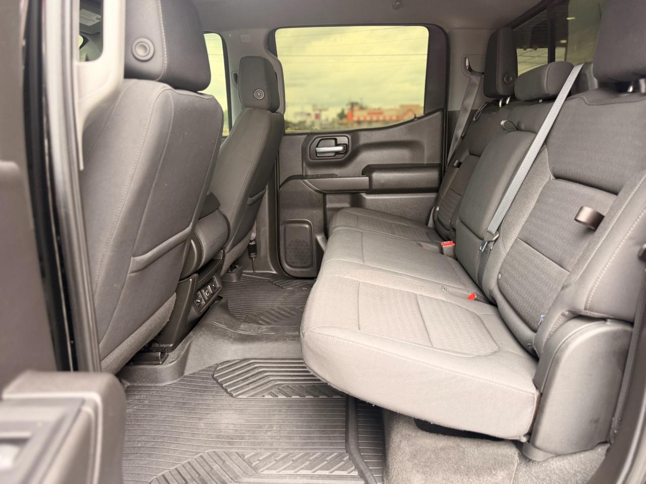 Chevrolet Silverado 1500 4WD Crew Cab 143.5" LT 2021