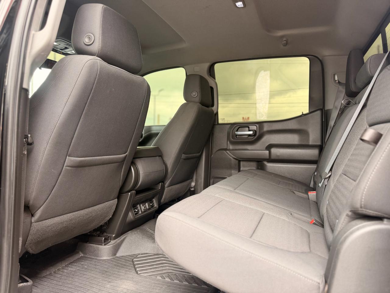 Chevrolet Silverado 1500 4WD Crew Cab 143.5" LT 2021