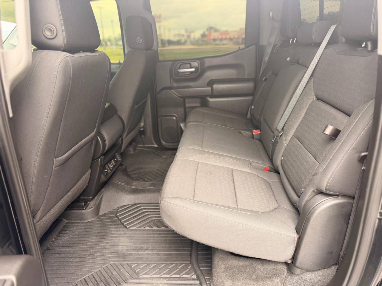Chevrolet Silverado 1500 4WD Crew Cab 143.5" LT 2021
