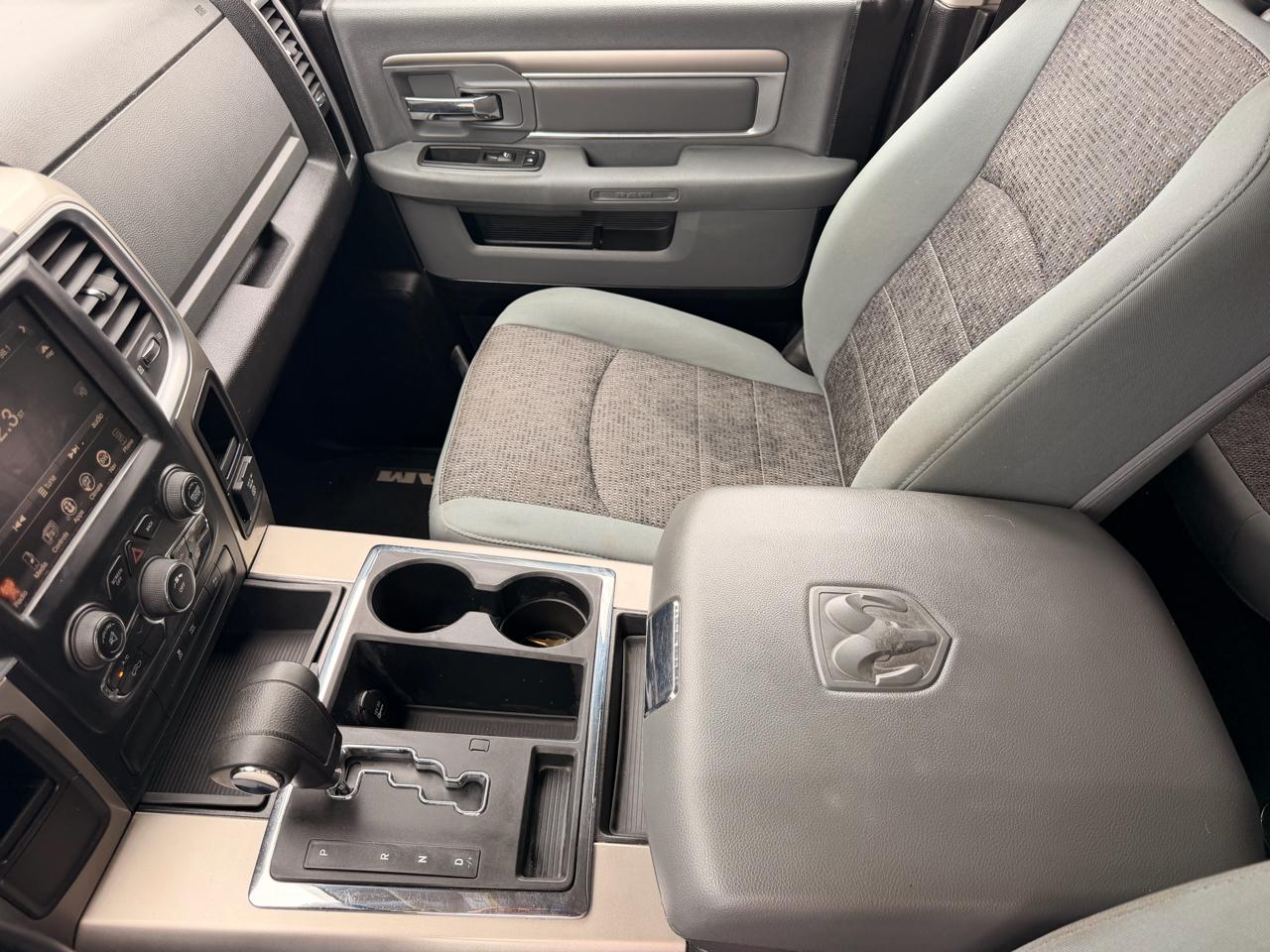 RAM 1500 Big Horn 2WD Quad Cab 2013
