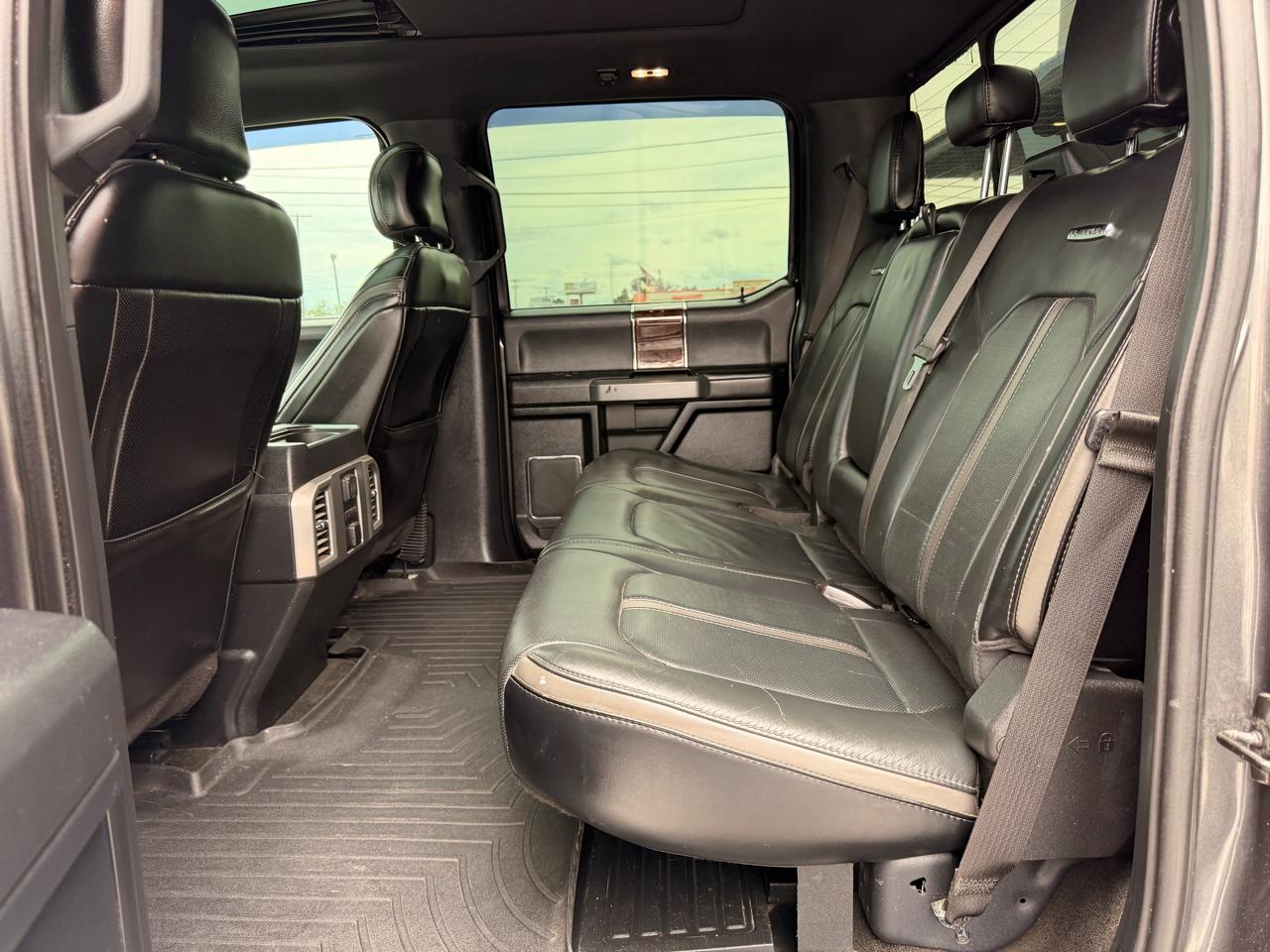 Ford F-250 SD Platinum Crew Cab 4WD 2017