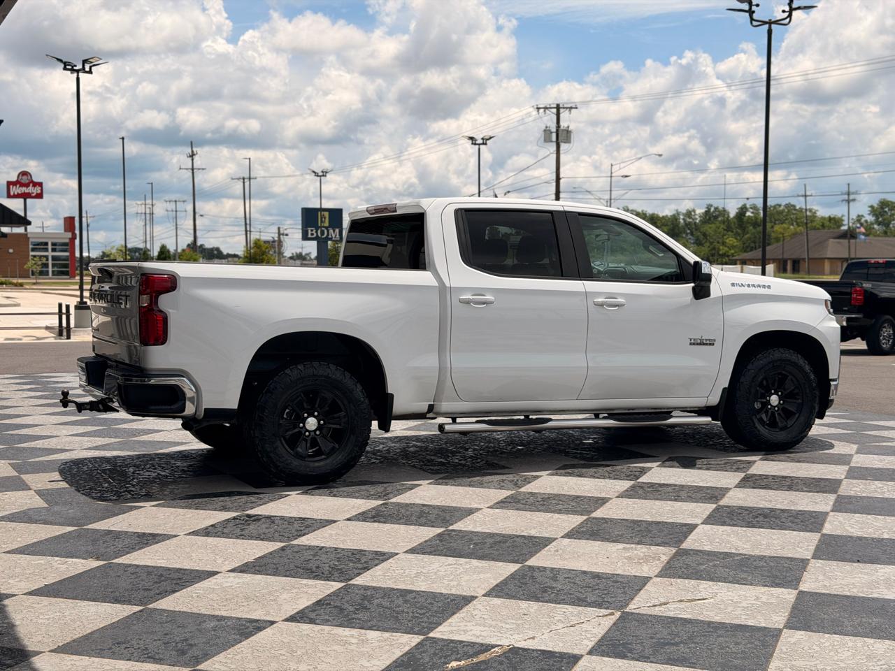 Chevrolet Silverado 1500 LT Crew Cab 2WD 2019