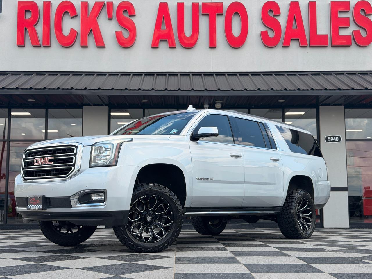 GMC Yukon XL SLT 4WD 2019