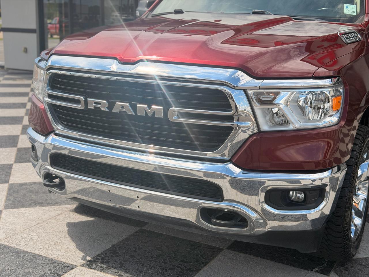 RAM 1500 Big Horn Crew Cab SWB 4WD 2020