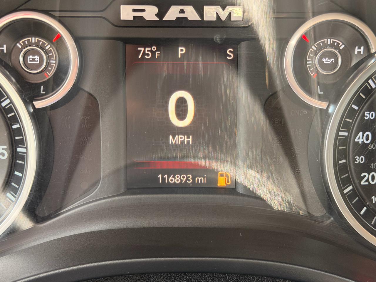 RAM 1500 Big Horn Crew Cab SWB 4WD 2020