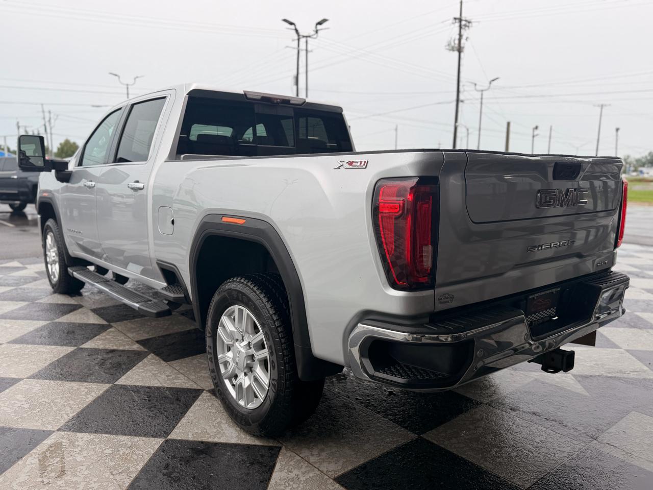 GMC Sierra 2500HD SLT Crew Cab 4WD 2020