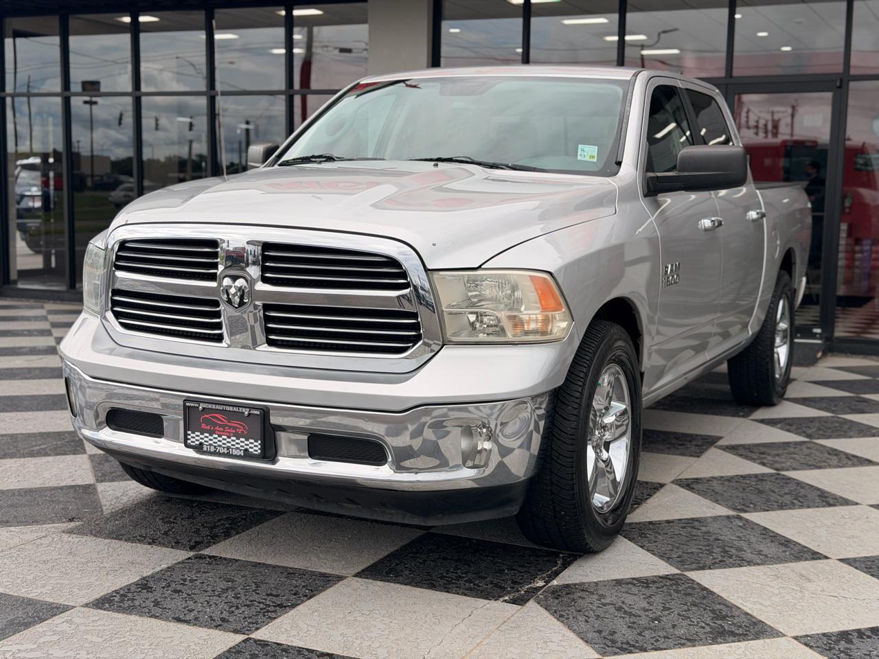 RAM 1500 Lone Star 4x4 Crew Cab 5'7" Box 2014