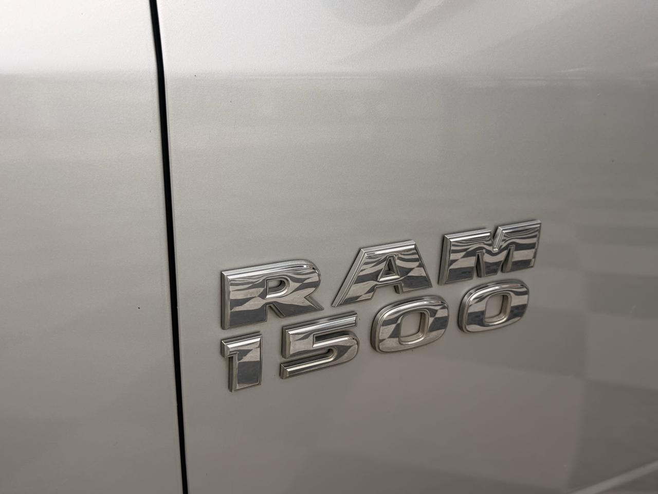 RAM 1500 Lone Star 4x4 Crew Cab 5'7" Box 2014