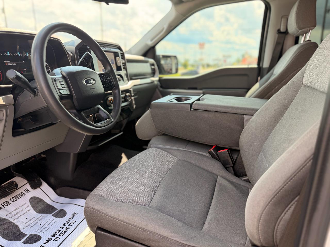 Ford F-150 XLT 4WD SuperCrew 5.5' Box 2023