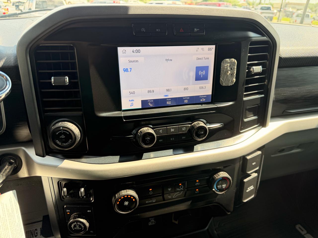 Ford F-150 XLT 4WD SuperCrew 5.5' Box 2023
