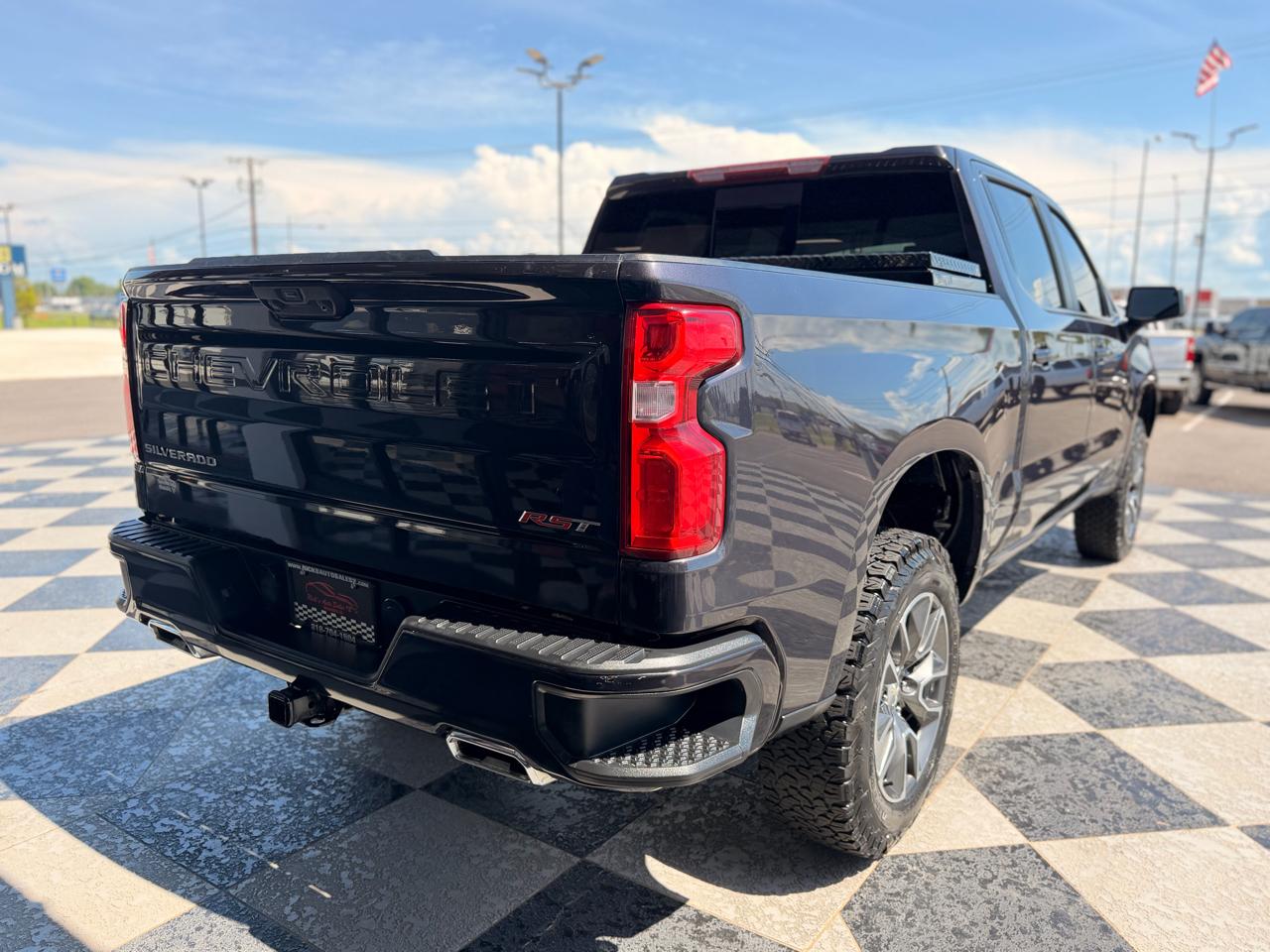 Chevrolet Silverado 1500 RST Crew Cab 4WD 2022