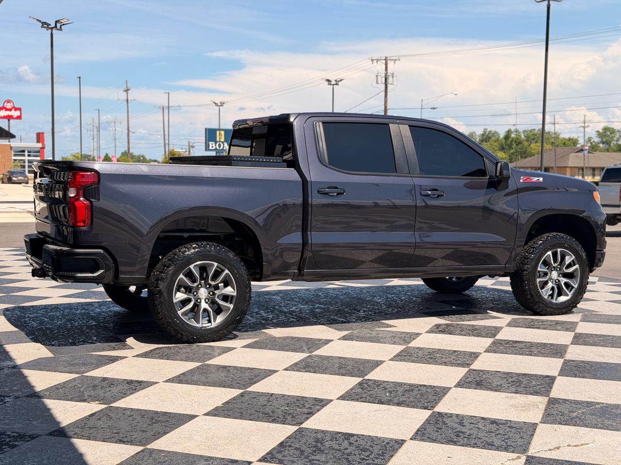 Chevrolet Silverado 1500 RST Crew Cab 4WD 2022