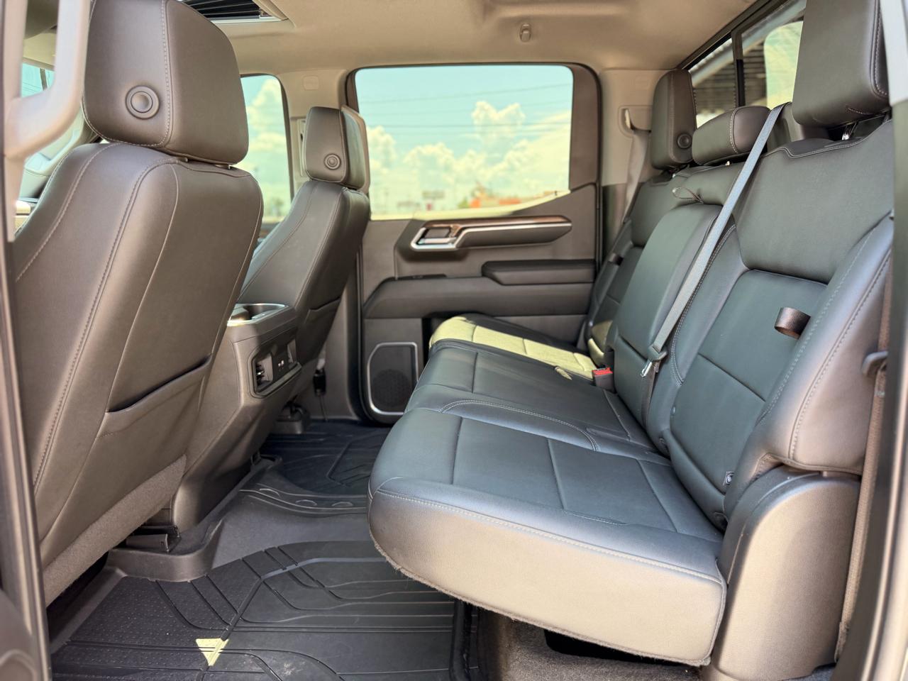Chevrolet Silverado 1500 RST Crew Cab 4WD 2022