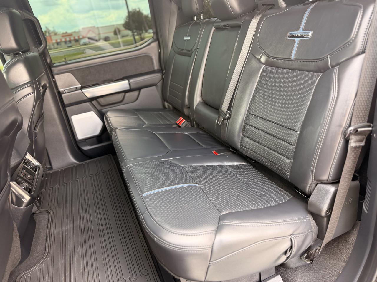 Ford F-350 SD Platinum Crew Cab Long Box 4WD DRW 2025