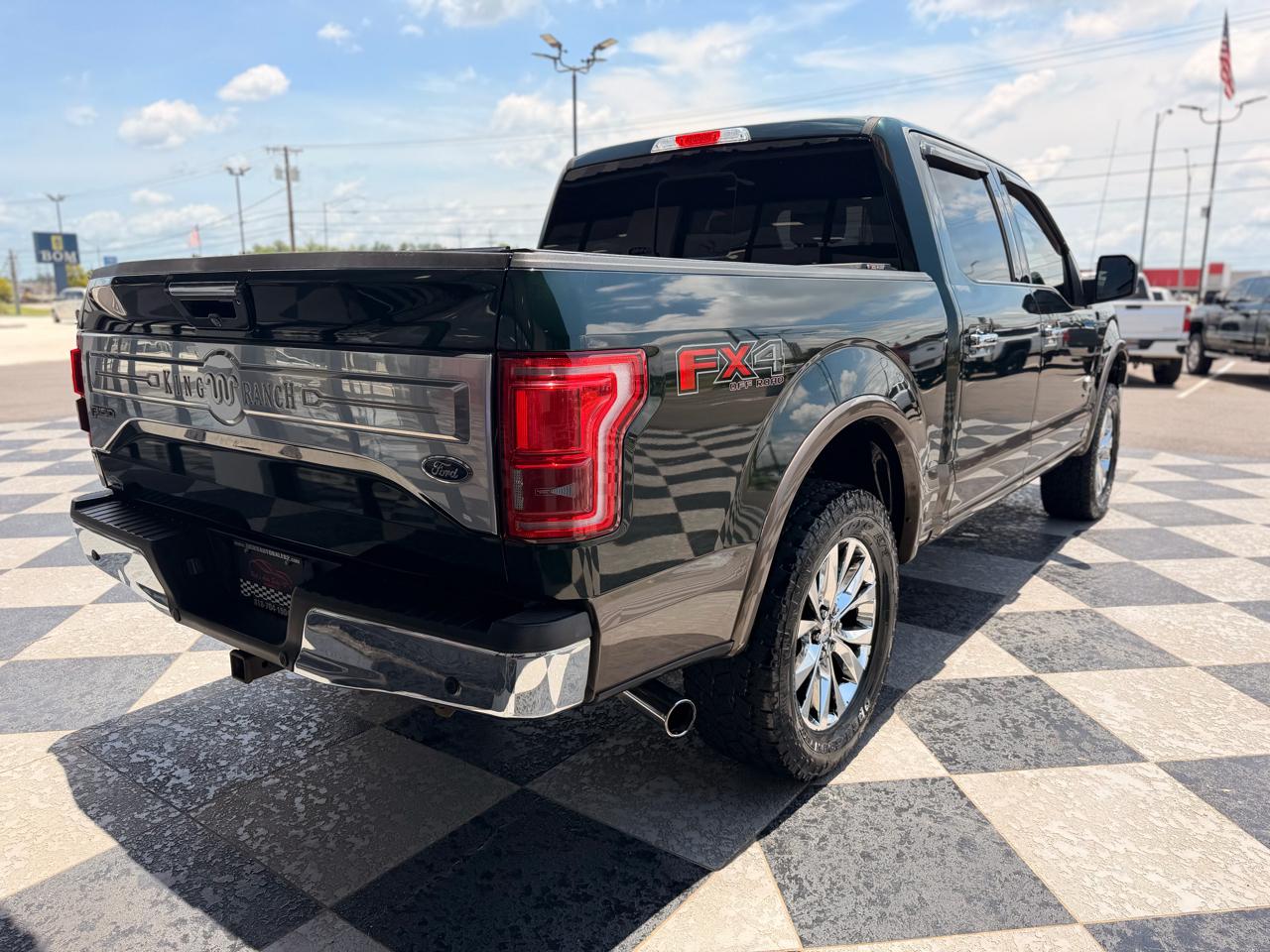 Ford F-150 King Ranch 4WD SuperCrew 5.5' Box 2015