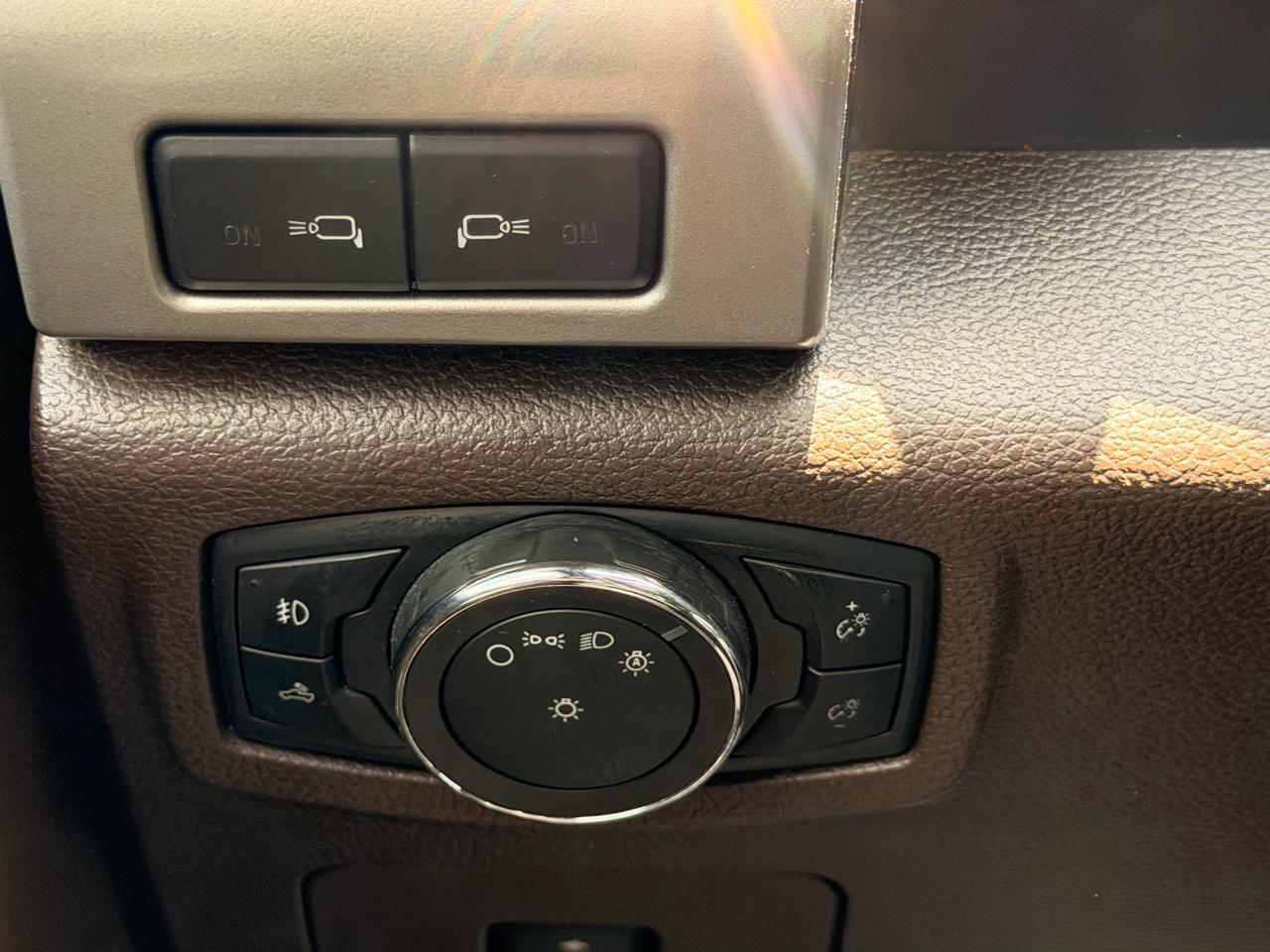 Ford F-150 King Ranch 4WD SuperCrew 5.5' Box 2015