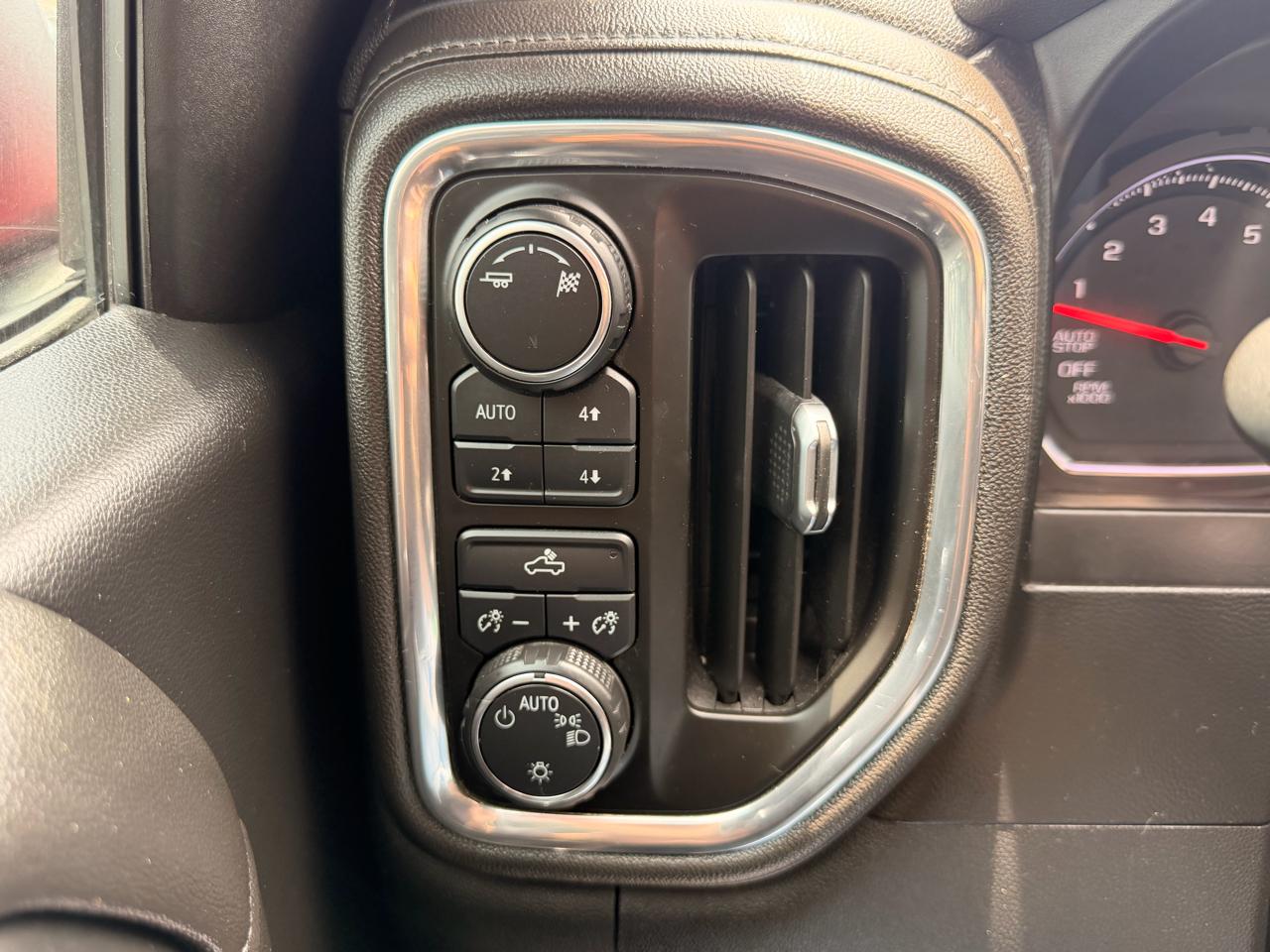 Chevrolet Silverado 1500 LT Crew Cab Short Box 4WD 2019