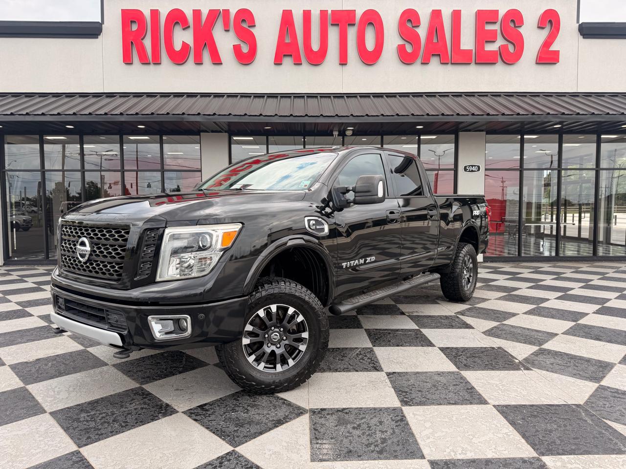 Nissan Titan XD PRO-4X Crew Cab 4WD Diesel 2016