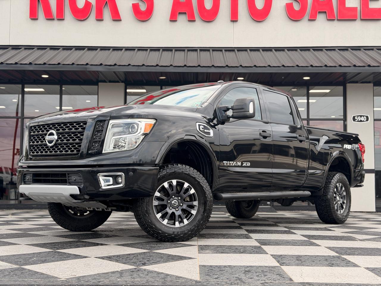 Nissan Titan XD PRO-4X Crew Cab 4WD Diesel 2016