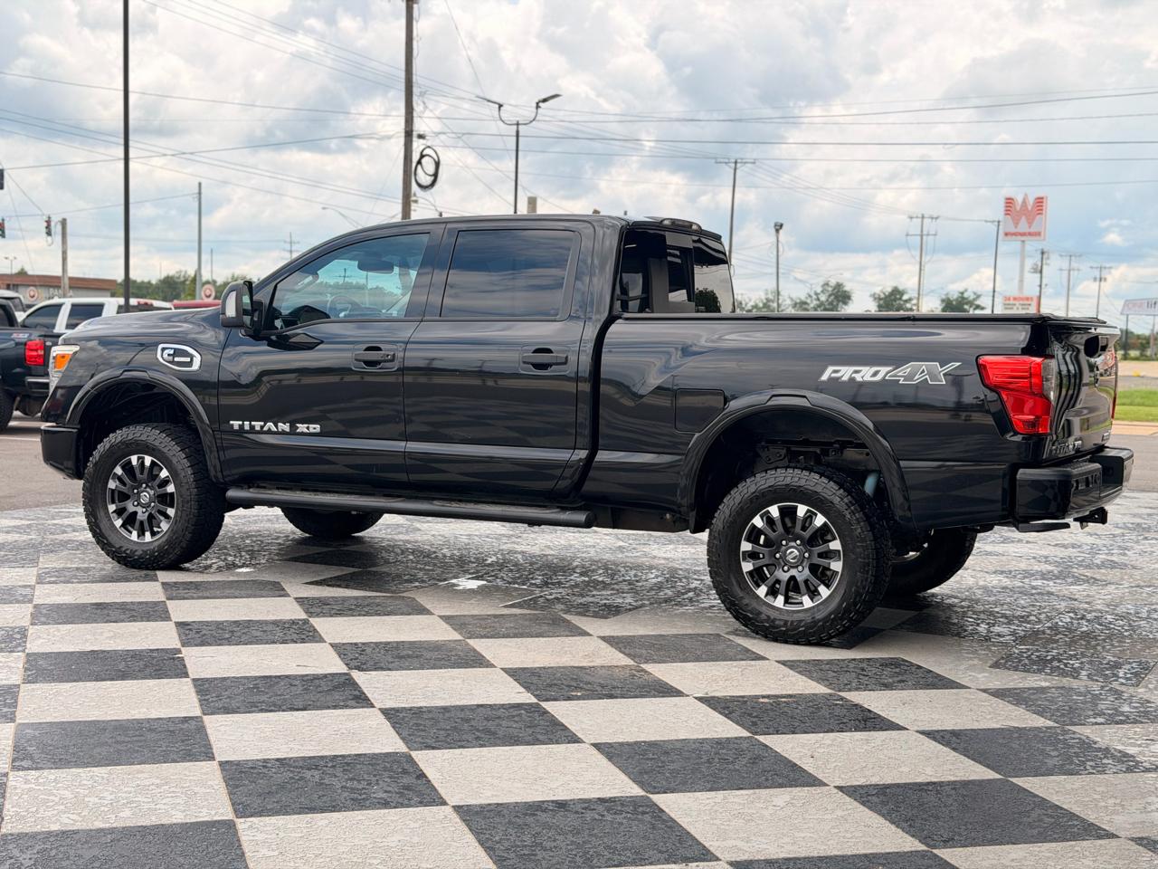 Nissan Titan XD PRO-4X Crew Cab 4WD Diesel 2016