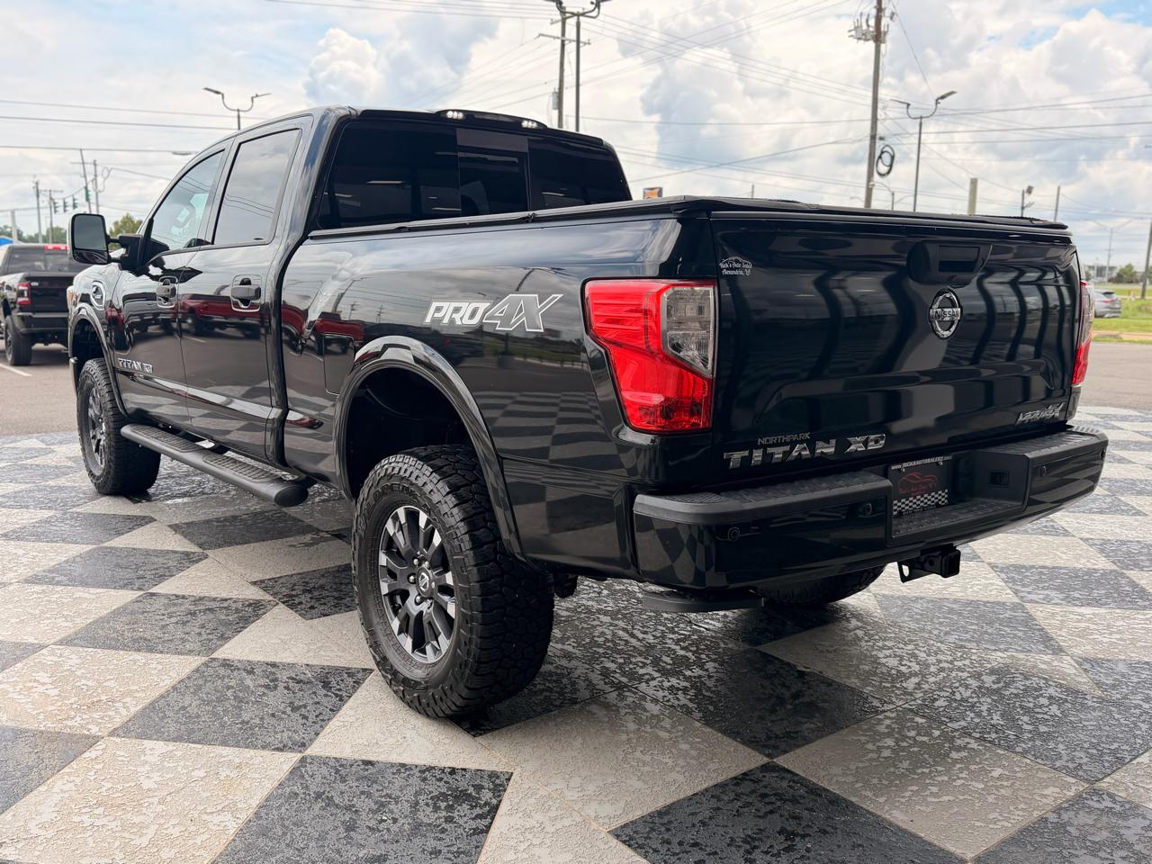 Nissan Titan XD PRO-4X Crew Cab 4WD Diesel 2016