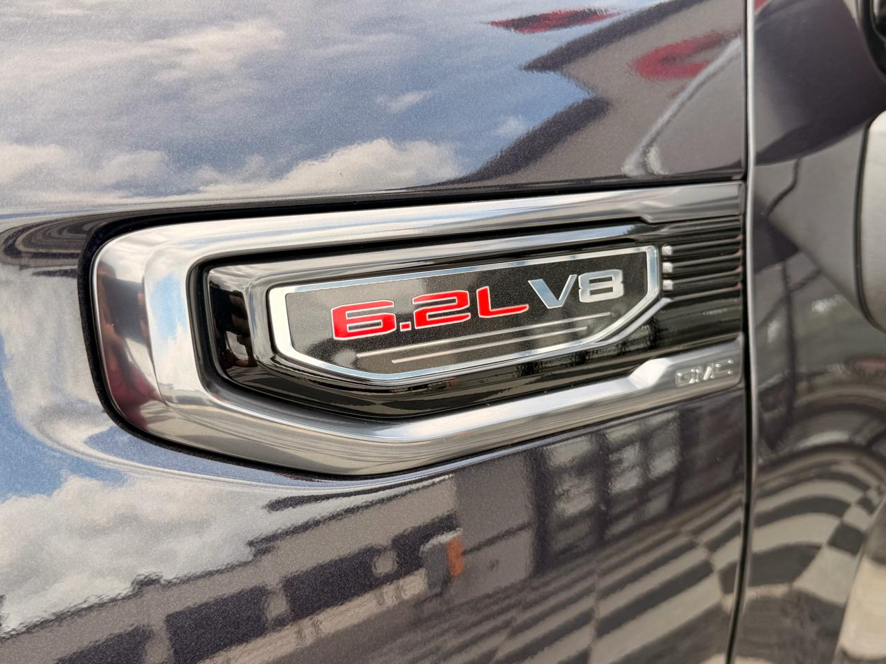 GMC Sierra 1500 AT4 Crew Cab 4WD 2023