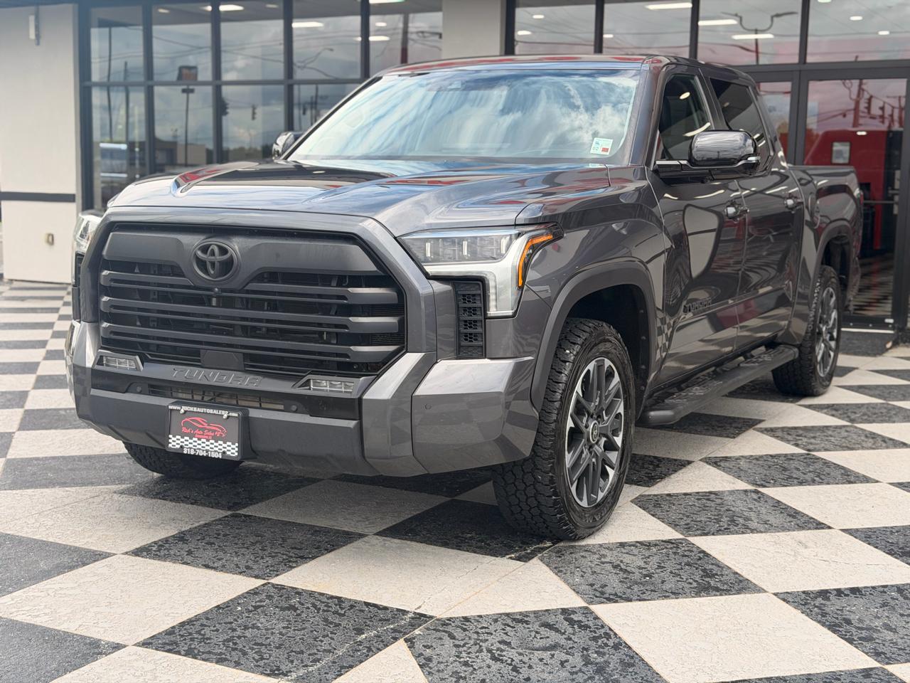 Toyota Tundra Limited CrewMax 4WD 2024