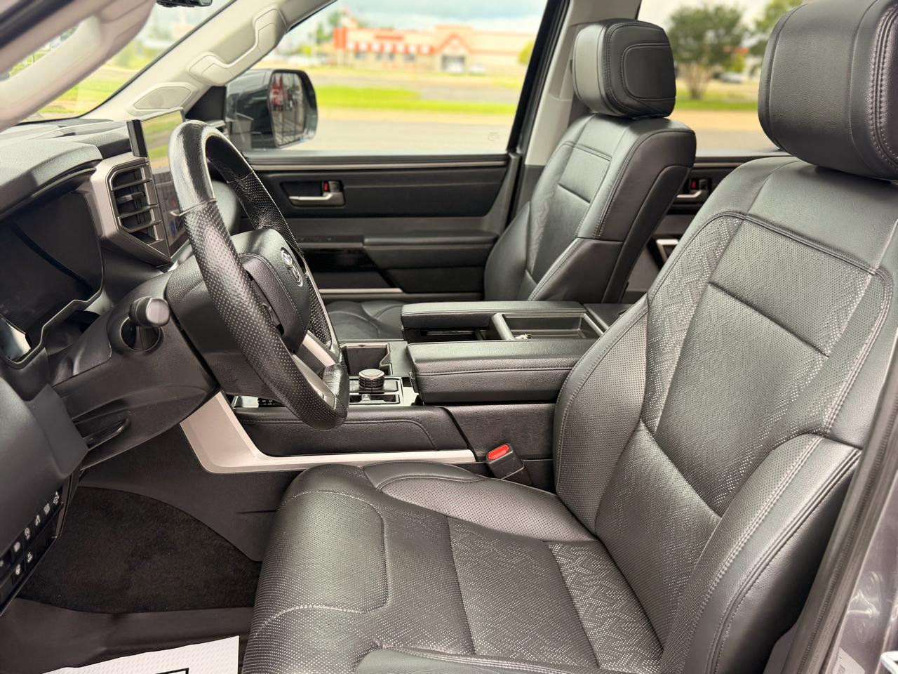 Toyota Tundra Limited CrewMax 4WD 2024