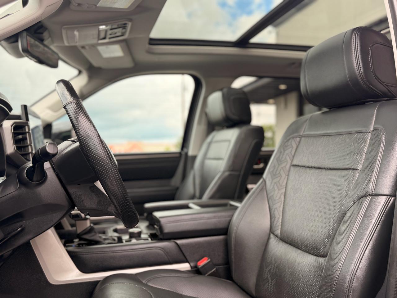 Toyota Tundra Limited CrewMax 4WD 2024