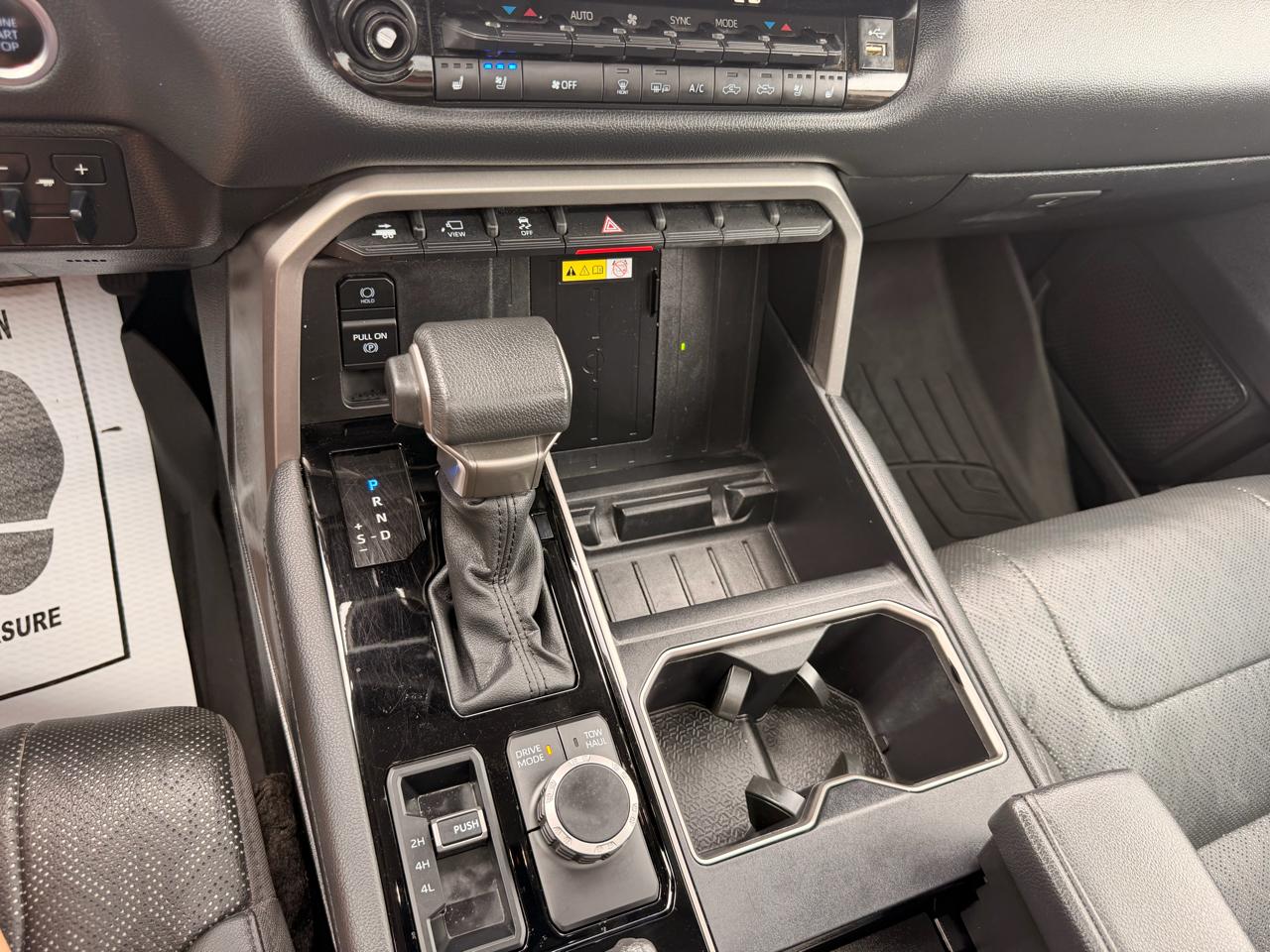 Toyota Tundra Limited CrewMax 4WD 2024