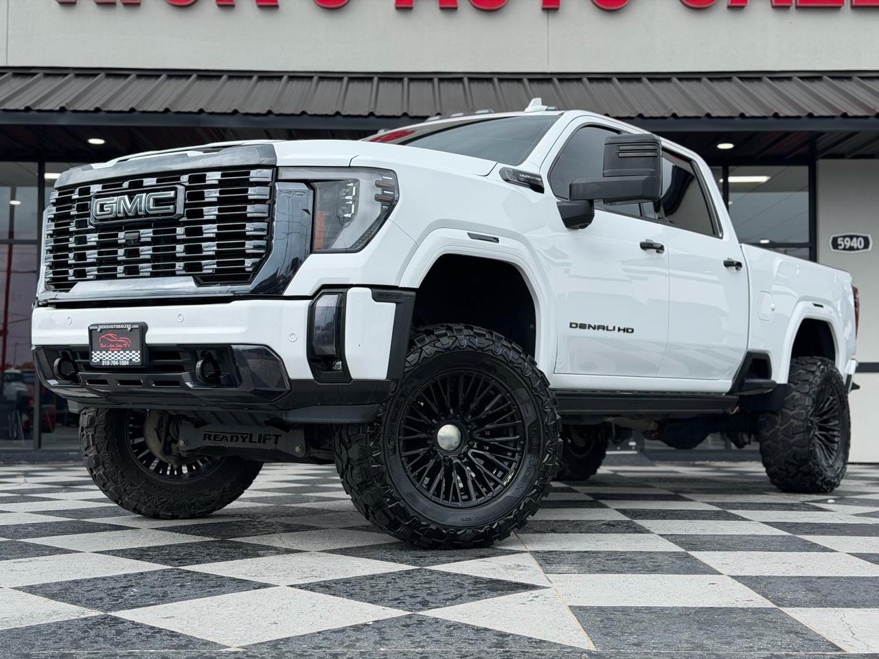 GMC Sierra 2500HD Denali Ultimate Crew Cab 4WD 2024