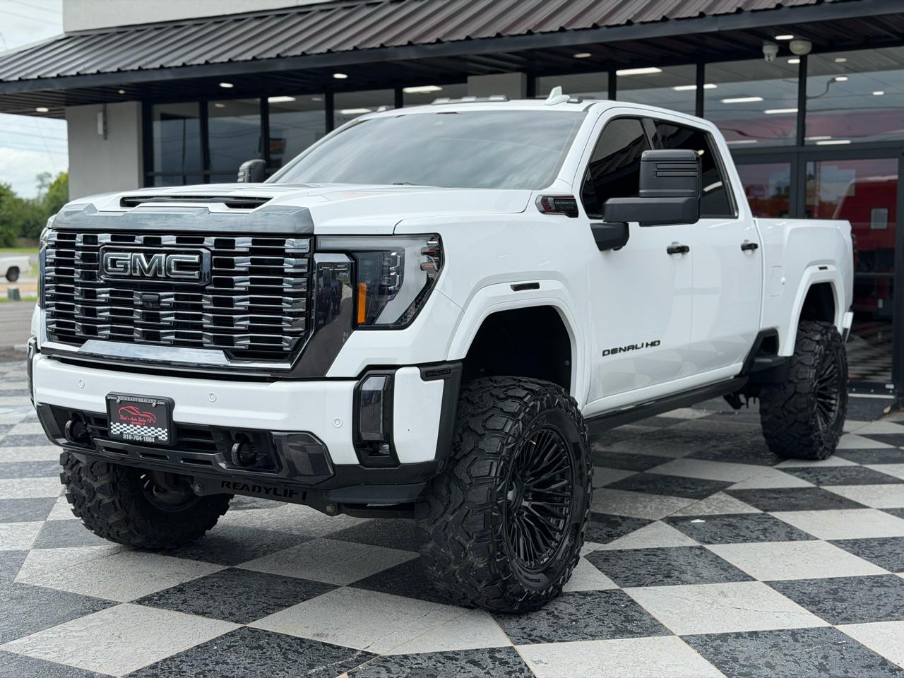 GMC Sierra 2500HD Denali Ultimate Crew Cab 4WD 2024